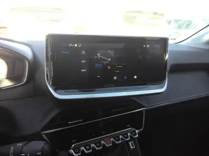 PEUGEOT 208 ALLURE HYBRID 100 CV E-DCS6