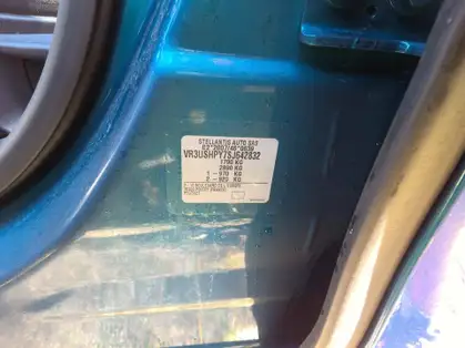 PEUGEOT 2008 ALLURE Hybrid 145 CV e-DCS6 