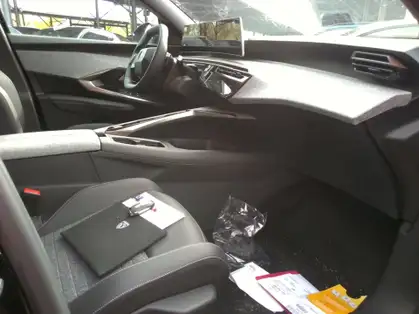 PEUGEOT 3008 ALLURE Hybrid 145 CV e-DCS6 