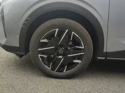 PEUGEOT 3008 GT Hybrid 145 e-DCS6