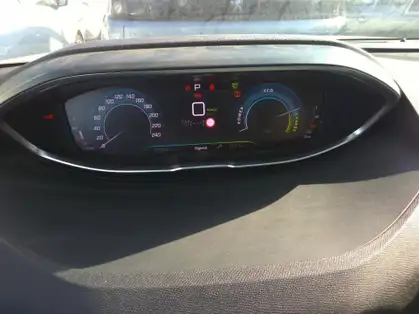 PEUGEOT 3008 ALLURE PACK 1.6 HYBRID 225 CV E-EAT8