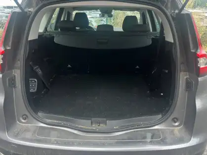 RENAULT GRAND SCENIC IV GRAND SCENIC IV BUSINESS DCI 130 CV 7 PLACES
