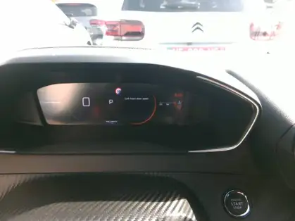 PEUGEOT 2008 ALLURE Hybrid 145 CV e-DCS6 