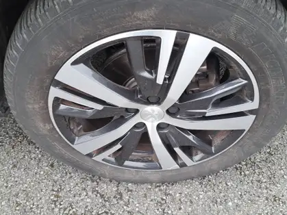 PEUGEOT 3008 ALLURE 1.5 BLUEHDI 130 CV EAT8