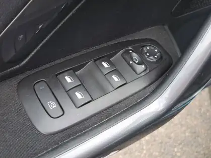 PEUGEOT 2008 BlueHDi 100ch BVM6 Style