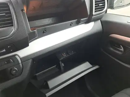 TOYOTA PROACE COMBI Long 115 D-4D BVM6 Dynamic - 8P