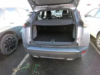 PEUGEOT 2008 ALLURE Hybrid 145 CV e-DCS6 