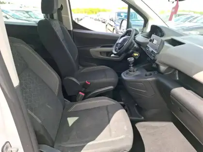 PEUGEOT RIFTER ACTIVE STANDARD 1.2 PureTech 110 CV BVM6 