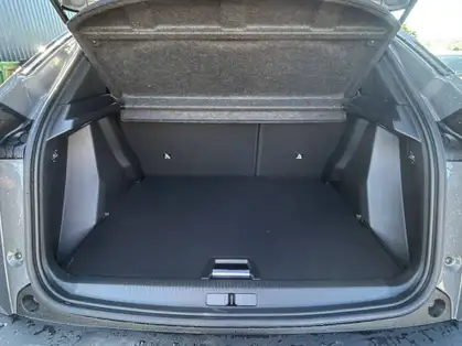 PEUGEOT 2008 GT Hybrid 145 CV e-DCS6