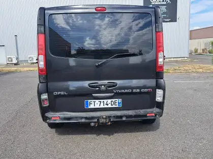 OPEL VIVARO FOURGON FGN F2700 C1 2.5 CDTI 145 PACK CLIM 6places