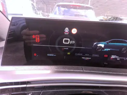 PEUGEOT 3008 GT Hybrid 145 e-DCS6