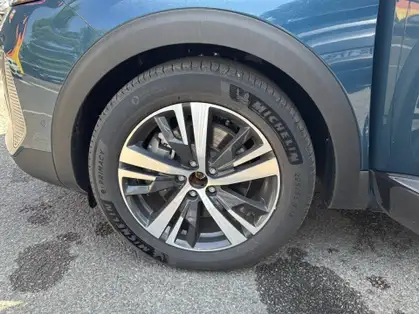 PEUGEOT 3008 ALLURE PACK 1.6 HYBRID 225 CV E-EAT8