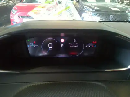 PEUGEOT 208 ALLURE HYBRID 100 CV E-DCS6