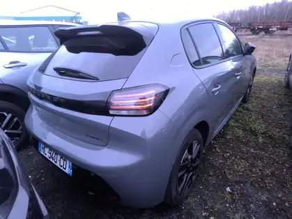 PEUGEOT 208 ALLURE HYBRID 100 CV E-DCS6