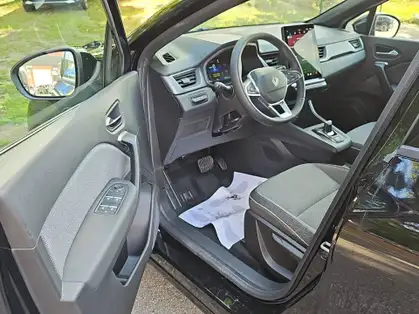 RENAULT CAPTUR TECHNO E-Tech full hybrid 160 CV 