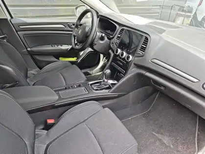 RENAULT MEGANE IV ESTATE MEGANE IV ESTATE BUSINESS E-TECH Plug-In Hybride 160 CV