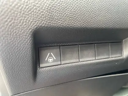 PEUGEOT 2008 GT Hybrid 145 CV e-DCS6