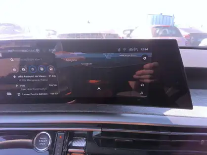 PEUGEOT 5008 ALLURE Hybrid 136 CV e-DCS6 