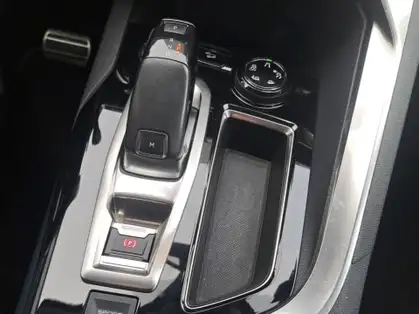 PEUGEOT 3008 CROSSWAY 1.2 Puretech 130 CV EAT6