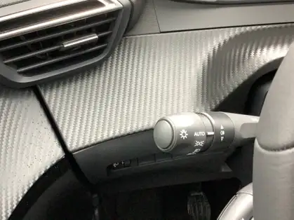 PEUGEOT 208 ENVY ESS 100 CV BVM6 