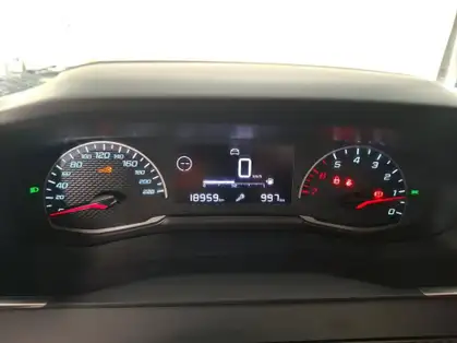 PEUGEOT 208 208 LIKE 1.2 PURETECH 75 CV BVM5