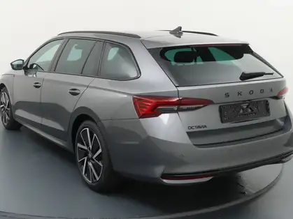 SKODA OCTAVIA COMBI 1.5 TSI Hybrid 150 ch ACT DSG7 Sportline