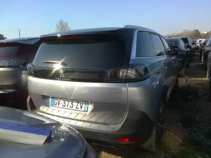 PEUGEOT 5008 GT 1.2 HYBRID 136 CV E-DCS6