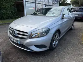 MERCEDES-BENZ 180 CDI BlueEFFICIENCY Inspiration 7-G DCT