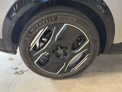 PEUGEOT 3008 325 ch 4x4 73 kWh GT