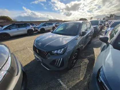 PEUGEOT 2008 ALLURE HYBRID 136 CV e-DCS6