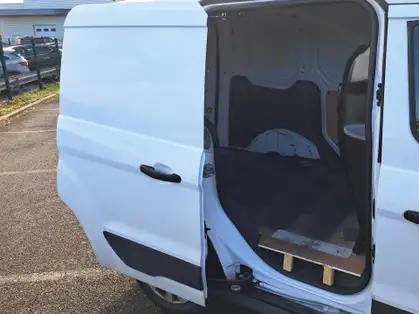 FORD TRANSIT CONNECT FGN L1 1.5 ECOBLUE 100 S&S TREND BUSINESS NAV