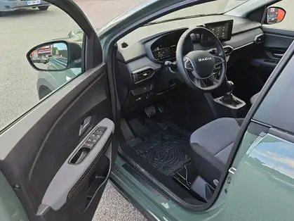 DACIA JOGGER Extreme + Hybrid 140 CV 5 places GSR2 