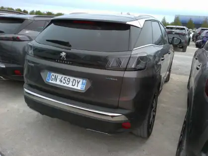 PEUGEOT 3008 GT HYBRID 225 CV E-EAT8