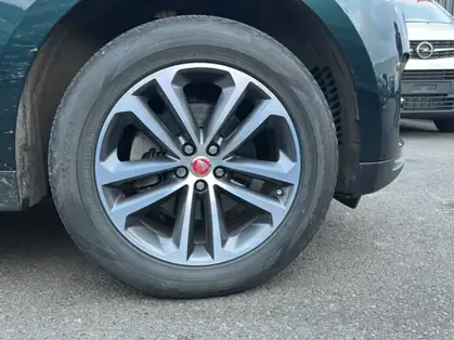 JAGUAR F-PACE PRESTIGE 2.0 D 180 CV AWD BVA8 