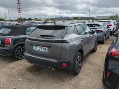 PEUGEOT 2008 GT HYBRID 136 CV E-DCS6