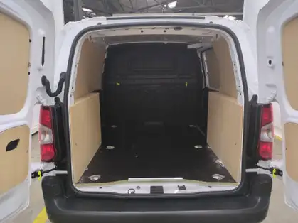 CITROEN BERLINGO VAN DRIVE TAILLE M 650 KGS BLUEHDI 100 CV BVM6 