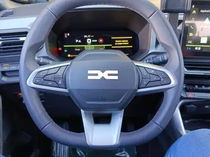 DACIA BIGSTER HYBRID JOURNEY HYBRID 155 CV 