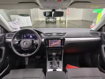 SKODA SUPERB COMBI BUSINESS 2.0 TDI 150 CV DSG7