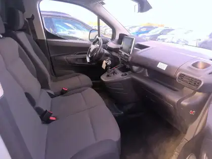 PEUGEOT PARTNER FOURGON TAILLE M 950 KGS BLUEHDI 100 CV BVM6