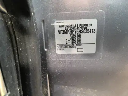 PEUGEOT 5008 GT 1.2 HYBRID 136 CV E-DCS6
