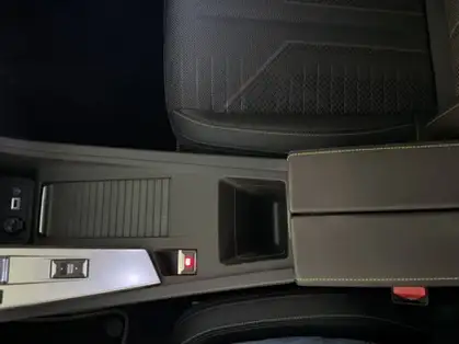 PEUGEOT 308 GT Hybrid 145 CV e-DCS6
