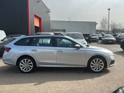 SKODA OCTAVIA COMBI 1.4 TSI PHEV iV 204 ch DSG6e Business