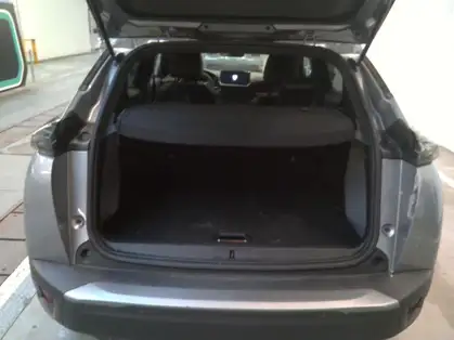 PEUGEOT 2008 ALLURE HYBRID 136 CV e-DCS6