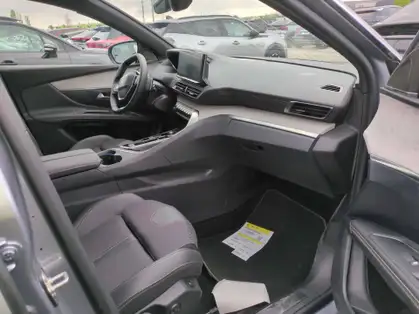 PEUGEOT 3008 GT HYBRID 136 CV E-DCS6