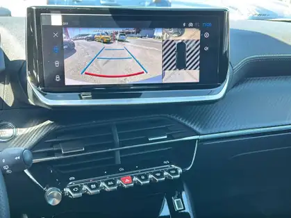 PEUGEOT 2008 GT Hybrid 145 CV e-DCS6 