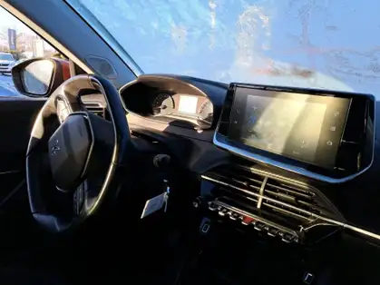 PEUGEOT 2008 BlueHDi 110 S&S BVM6 Active Business
