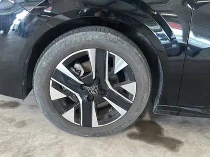 PEUGEOT 208 ALLURE 1.2 PURETECH 100 CV BVM6