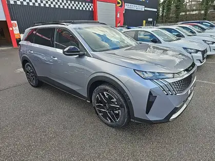 PEUGEOT 5008 ALLURE HYBRID 136 e-DCS6 