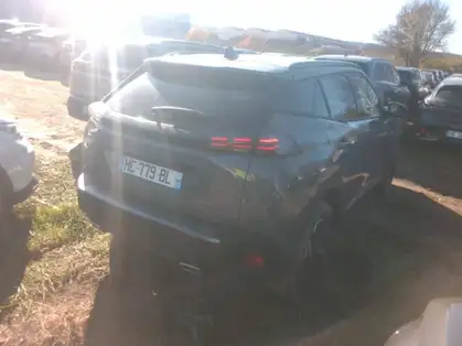 PEUGEOT 2008 ALLURE HYBRID 136 CV e-DCS6