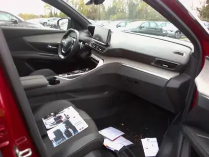 PEUGEOT 3008 GT 1.6 HYBRID4 300 CV E-EAT8